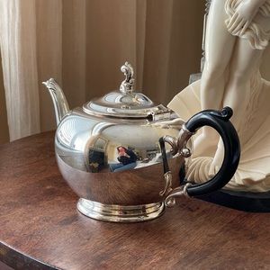 Vintage antique silver plated tea pot